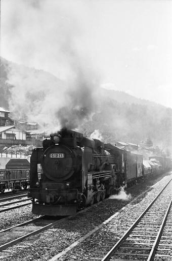 国鉄D51形蒸気機関車 D51-245 鉄道フォト・写真 by norikadさん 南木曽駅：1972年03月07日00時ごろ