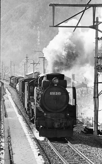 国鉄D51形蒸気機関車 D51-245 鉄道フォト・写真 by norikadさん 木曽福島駅：1972年03月07日00時ごろ