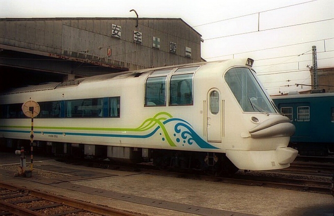 Jr西日本 国鉄キハ58系気動車 リゾートサルーンフェスタ 姫路機関区 鉄道フォト 写真 By Norikadさん レイルラボ Raillab