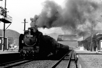 国鉄D51形蒸気機関車 D51-889 鉄道フォト・写真 by norikadさん 豪渓駅：1972年03月27日00時ごろ