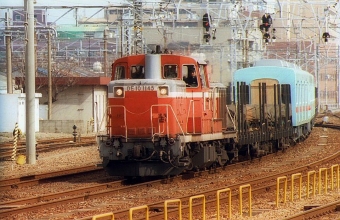 JR貨物 国鉄DE10形ディーゼル機関車 DE10-1145 鉄道フォト・写真 by norikadさん 鷹取駅：1993年02月27日00時ごろ