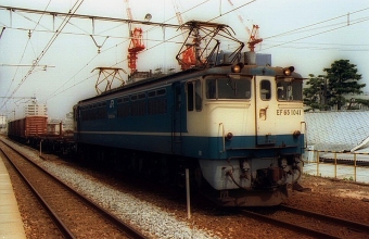 JR貨物 国鉄EF65形電気機関車 EF65-1014 鉄道フォト・写真 by norikadさん 西宮駅 (JR)：1992年06月13日00時ごろ