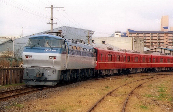JR貨物 国鉄EF66形電気機関車 EF66-103 鉄道フォト・写真 by norikadさん 兵庫駅：1989年03月05日00時ごろ