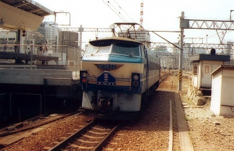 JR東日本 国鉄EF66形電気機関車 富士(特急) EF66-52 鉄道フォト・写真 by norikadさん 東京駅 (JR)：1992年04月17日00時ごろ