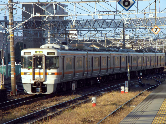 JR東海 クモハ313-2504 (313系) 車両ガイド | レイルラボ(RailLab)