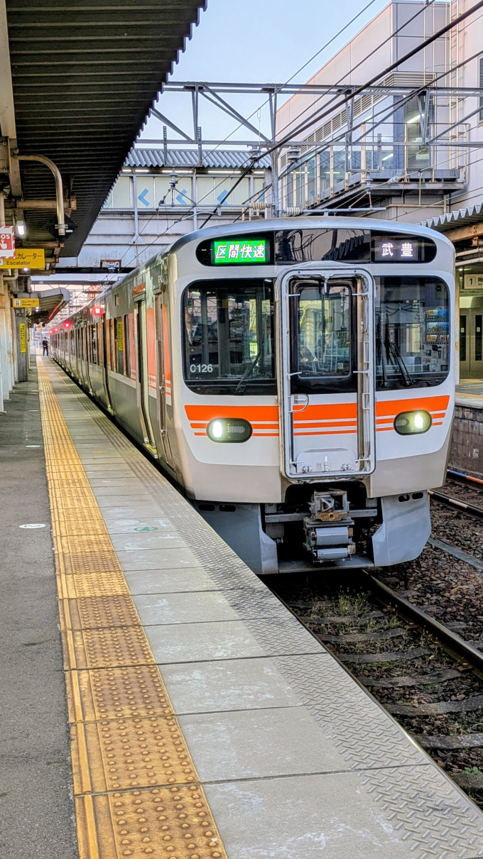 JR東海 クハ315-3026 (315系) 車両ガイド | レイルラボ(RailLab)