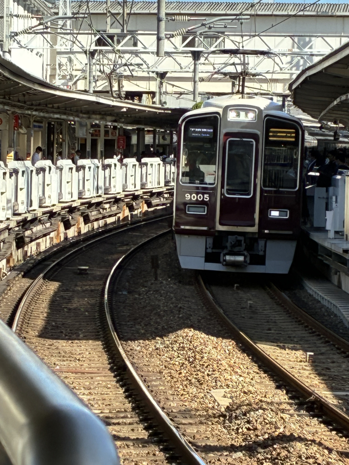 阪急9000系 9005F編成 (平井車庫) 徹底ガイド | レイルラボ(RailLab)