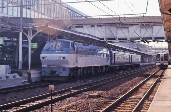 JR貨物 国鉄EF66形電気機関車 EF66 102 鉄道フォト・写真 by 北東航1さん 岡山駅：1990年12月01日00時ごろ