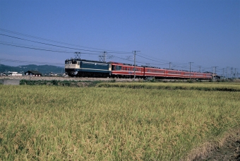 JR西日本 国鉄EF65形電気機関車 鉄道フォト・写真 by 北東航1さん 中庄駅：1989年10月22日00時ごろ