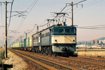 国鉄EF65形電気機関車 EF65 41 鉄道フォト・写真 by 北東航1さん 中庄駅：1986年10月31日00時ごろ