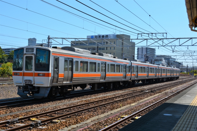 鉄道フォト・写真：JR東海311系電車 クハ310-6 熱田駅 鉄道フォト・写真 by 北東航1さん - 撮影日 2022/10/26 11:44