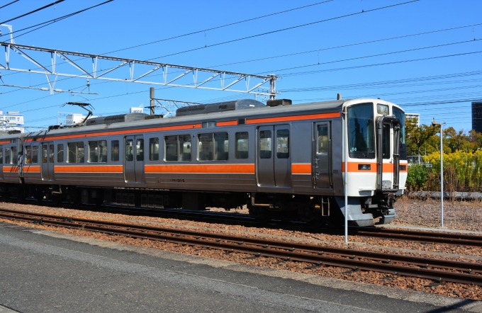 鉄道フォト・写真：JR東海311系電車 クモハ311-6 熱田駅 鉄道フォト・写真 by 北東航1さん - 撮影日 2022/10/26 00:00