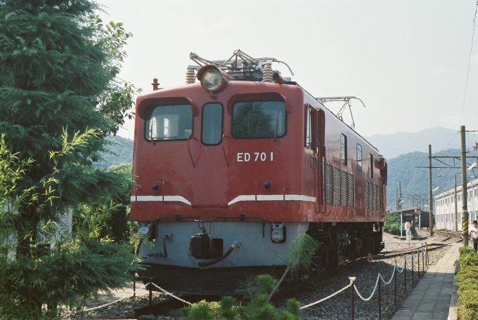 国鉄ED70形電気機関車 ED70 1 鉄道フォト・写真 by 北東航1さん 敦賀駅 (JR)：1985年07月29日00時ごろ