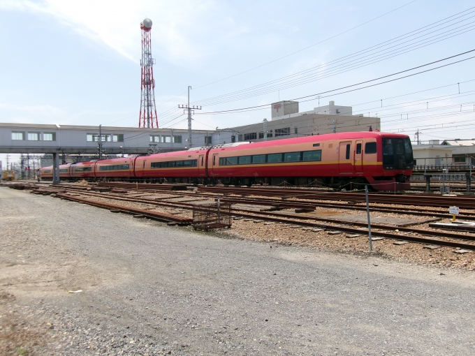 鉄道フォト・写真：JR東日本253系電車  クモハ252-1002 新栃木駅 鉄道フォト・写真 by 北東航1さん - 撮影日 2024/06/15 11:32