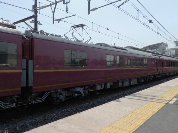 鉄道フォト・写真：JR東日本 国鉄485系電車 モロ484-4 雀宮駅 鉄道フォト・写真 by 北東航1さん - 撮影日 2015/04/25 10:45