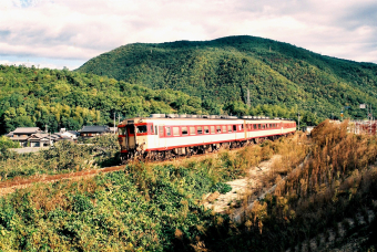 津山まなびの鉄道館、展示車両に急行「砂丘」のヘッドマークを掲出へ
