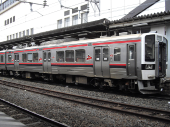 JR東日本 クモハ719-13 (719系) 車両ガイド | レイルラボ(RailLab)