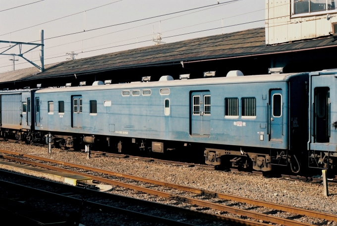 国鉄50系客車 スユニ50 2058 高松駅 (香川県) 鉄道フォト・写真 by 北