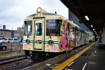 京都丹後鉄道 KTR700形 KTR701 鉄道フォト・写真 by spockerさん 西舞鶴駅 (京都丹後鉄道)：2021年11月22日15時ごろ