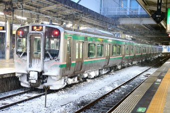 JR東日本 クモハE721形 クモハE721-1017 鉄道フォト・写真 by spockerさん 仙台駅 (JR)：2022年01月04日16時ごろ
