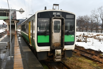 JR東日本 キハE120形 キハE120-4 鉄道フォト・写真 by spockerさん 小出駅：2024年01月04日12時ごろ