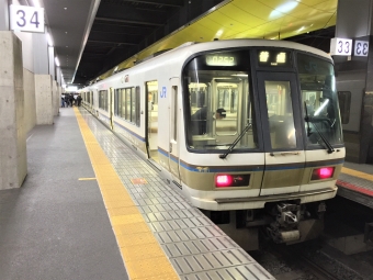 JR西日本 クハ221形 クハ221-58 鉄道フォト・写真 by spockerさん 京都駅 (JR)：2015年04月25日19時ごろ