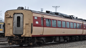 JR東日本 モハ182形 モハ182-1032 鉄道フォト・写真 by spockerさん 長野駅 (JR)：2015年03月11日14時ごろ