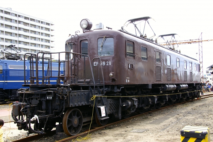 国鉄　ＥＦ59型　電気機関車 EF59-21 鉄道フォト・写真 by ちゃぽんさん 矢賀駅：2011年10月23日11時ごろ