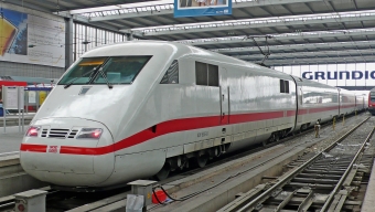 ドイツ鉄道 DB ICE1 Baureihe 401 新幹線動力車 ICE BR401 555-8 鉄道フォト・写真 by ちゃぽんさん ：2007年11月16日12時ごろ