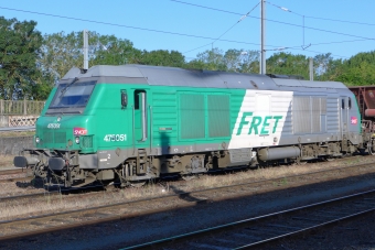 フランス国鉄 Prima DE33 B AC 475051 鉄道フォト・写真 by ちゃぽんさん ：2019年06月17日08時ごろ