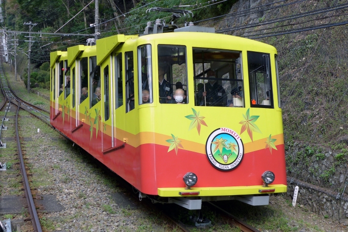 高尾登山電鉄コ 1形客車 2代 もみじ号 102 清滝駅 鉄道フォト 写真 By ちゃぽんさん レイルラボ Raillab