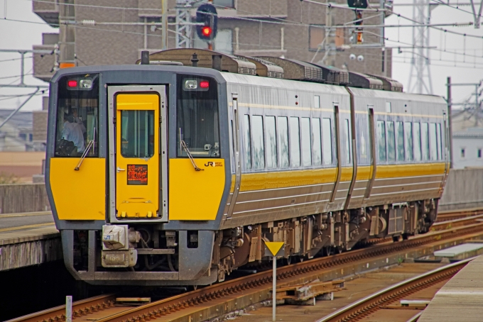 JR西日本キハ187系気動車 スーパーまつかぜ キハ187-1011 出雲市駅