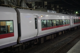 JR東日本 モハE656形 ときわ(特急) モハE656-205 鉄道フォト・写真 by トレインさん 水戸駅 (JR)：2021年11月06日18時ごろ
