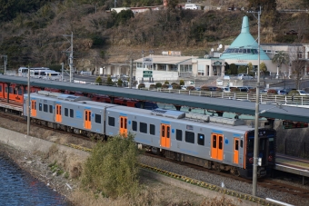 JR九州 YC1系 YC1-213 鉄道フォト・写真 by トレインさん ハウステンボス駅：2022年01月25日15時ごろ