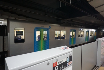 西武鉄道 西武モハ40900形 S-TRAIN(特急) 40901 鉄道フォト・写真 by トレインさん 渋谷駅 (東京メトロ)：2022年02月06日17時ごろ