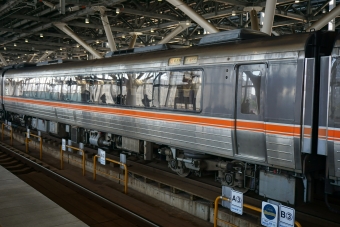 キハ84-303 鉄道フォト・写真