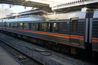 JR東海 モハ383形 しなの(特急) モハ383-5 鉄道フォト・写真 by トレインさん 長野駅 (JR)：2022年06月26日17時ごろ