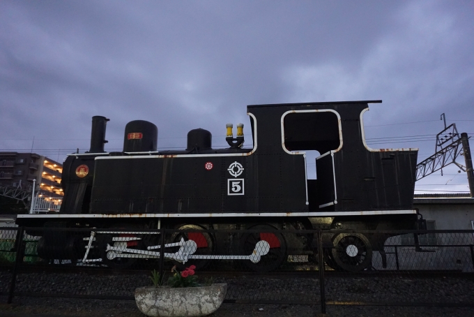 鉄道フォト・写真：国鉄1225形蒸気機関車 5 おもちゃのまち駅 鉄道フォト・写真 by トレインさん - 撮影日 2022/09/17 17:55