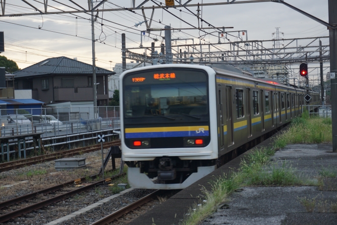 JR東日本 クハ208形 クハ208-2121 鉄道フォト・写真 by トレインさん 東千葉駅：2022年09月24日17時ごろ