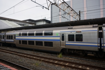 JR東日本 サロE217形 サロE217-37 鉄道フォト・写真 by トレインさん 成田駅：2022年12月18日09時ごろ