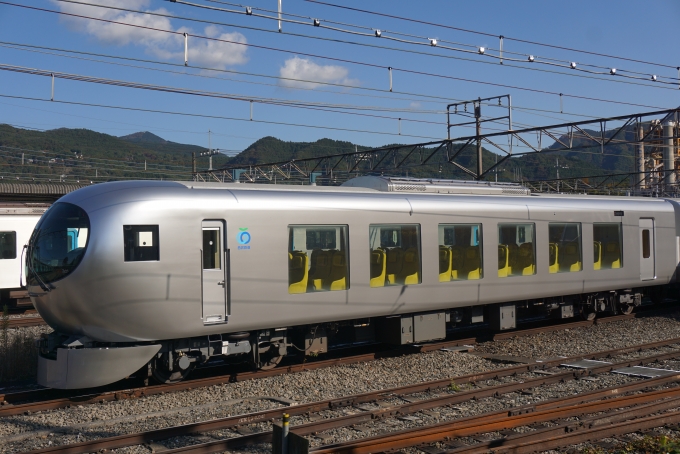 鉄道フォト・写真：西武鉄道 西武001系電車 001-D8 横瀬駅 鉄道フォト・写真 by トレインさん - 撮影日 2019/11/09 13:20