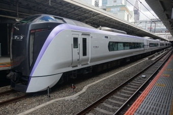 JR東日本 クハE352形 クハE352-11 鉄道フォト・写真 by トレインさん 新宿駅 (JR)：2023年08月06日14時ごろ