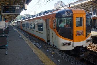 近畿日本鉄道 近鉄モ30250形 ビスタカー 30258 鉄道フォト・写真 by トレインさん 鳥羽駅 (近鉄)：2024年06月21日16時ごろ