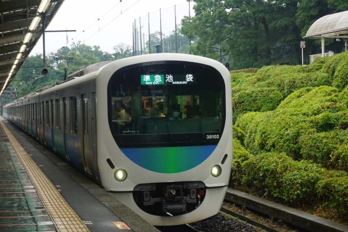 鉄道フォト・写真：西武鉄道 西武30000系電車 38102 西武球場前駅 鉄道フォト・写真 by トレインさん - 撮影日 2024/07/06 16:25