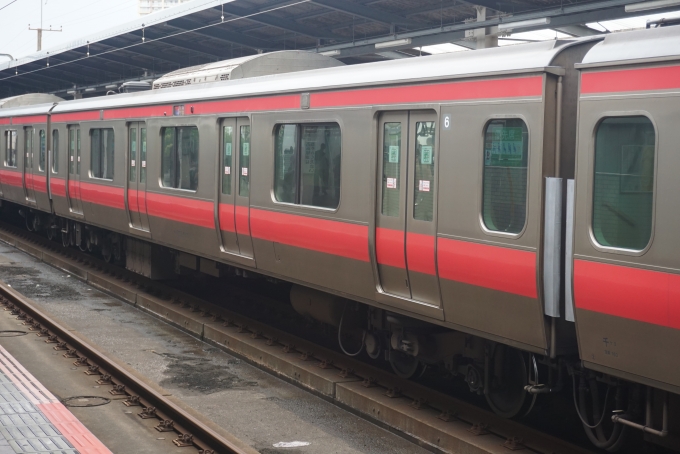 鉄道フォト・写真：JR東日本E233系電車 サハE233-5501 海浜幕張駅 鉄道フォト・写真 by トレインさん - 撮影日 2024/07/13 16:11