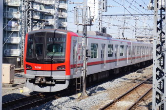 東武鉄道 71707 (東武70000系) 車両ガイド | レイルラボ(RailLab)