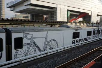 JR東日本 モハ208形 BOSO BICYCLE BASE (B.B.BASE)(快速) モハ208-2203 鉄道フォト・写真 by トレインさん 両国駅 (JR)：2020年12月13日08時ごろ
