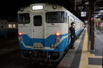 JR西日本 キハ47形 キハ47 191 鉄道フォト・写真 by トレインさん 徳島駅：2020年12月17日20時ごろ