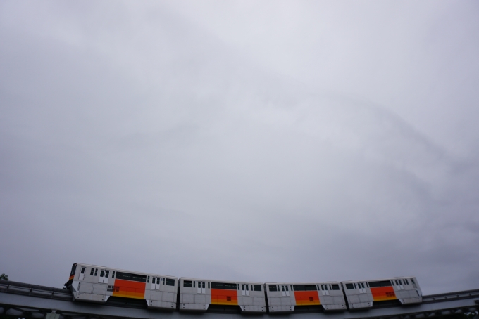 多摩都市モノレール1000系電車 鉄道フォト・写真 by トレインさん 多摩動物公園駅 (多摩モノレール)：2021年05月16日14時ごろ