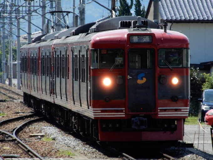 しなの鉄道115系電車 鉄道フォト・写真 by Ometokkaiさん 戸倉駅：2018年08月20日10時ごろ